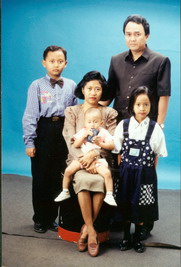 1 foto keluarga di tahun 90-an